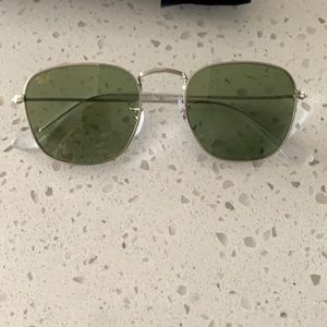Like New: RayBan Sunglasses RB3857